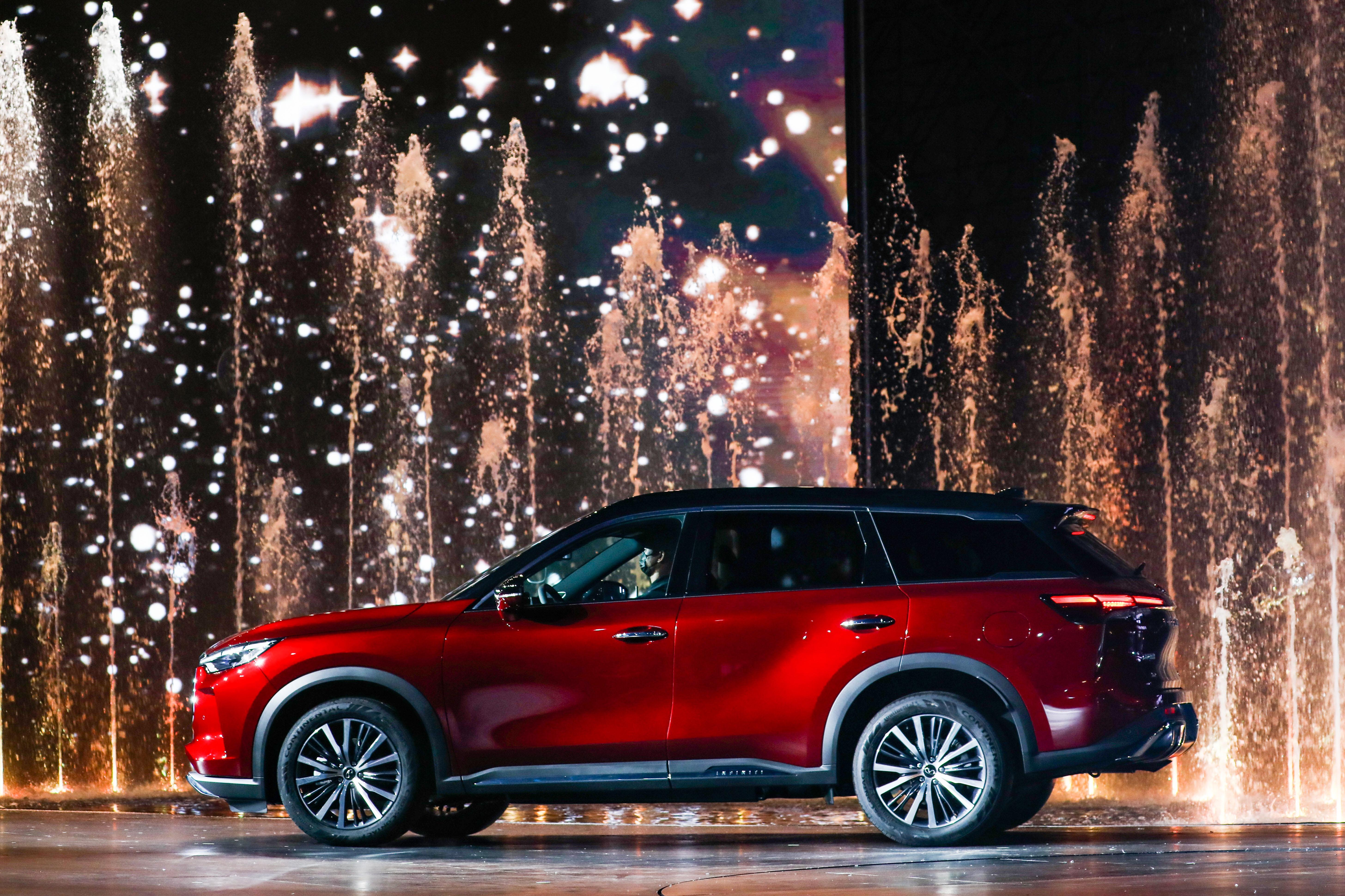 搅局中大型豪华suv市场 全新一代英菲尼迪qx60开启预售 45万起是强是