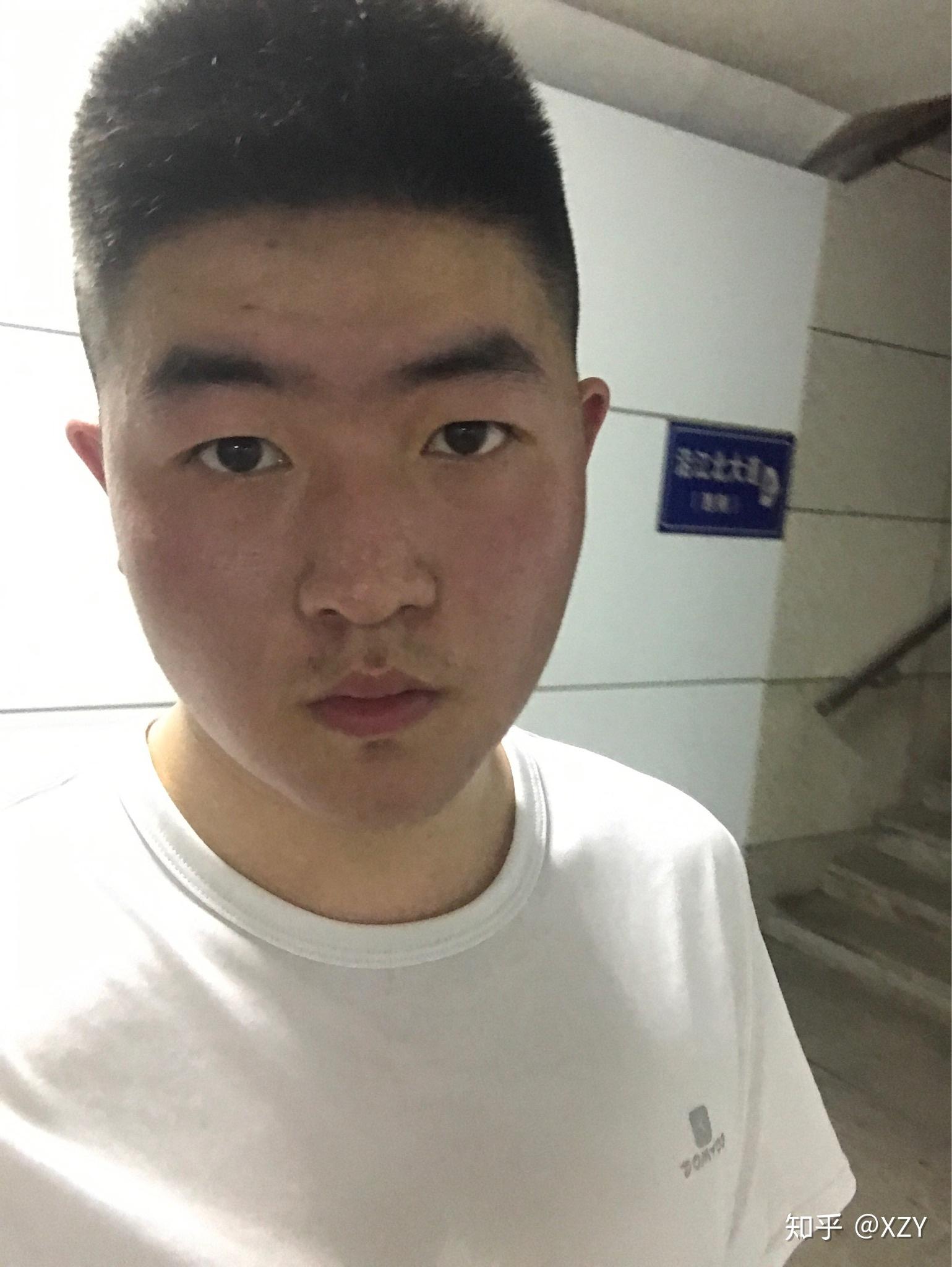 跑步机上每晚跑十公里,一个月能瘦十斤吗?