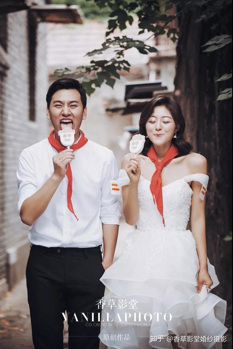 别出心裁的追忆童年的个性婚纱照