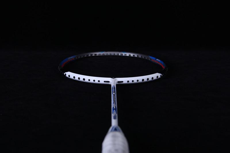 王子手中的冰魄寒光剑胜利亮剑12l测评