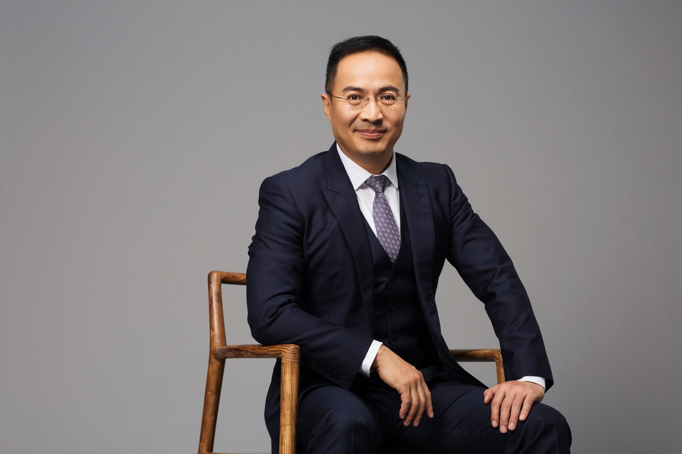 百亿俱乐部保荐人君智谢伟山