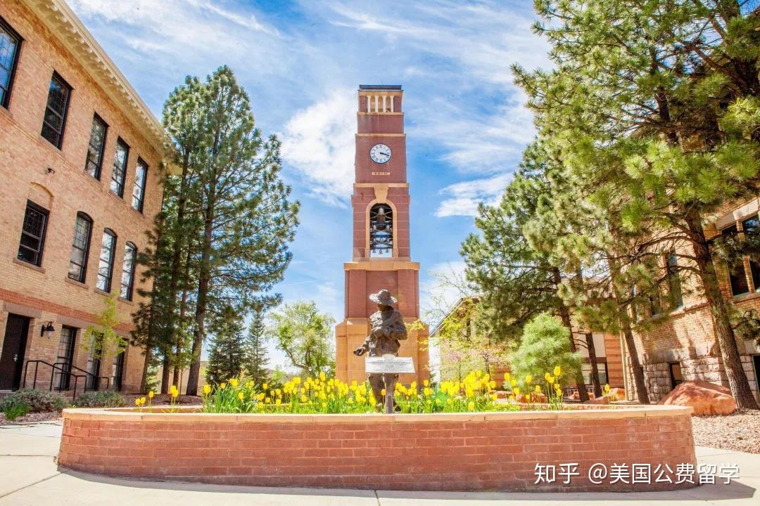 罗克福德大学罗克福德大学(rockford university)是一所位于