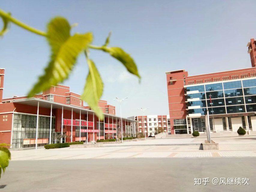 在宁夏六盘山高级中学上学是一种什么样的体验？