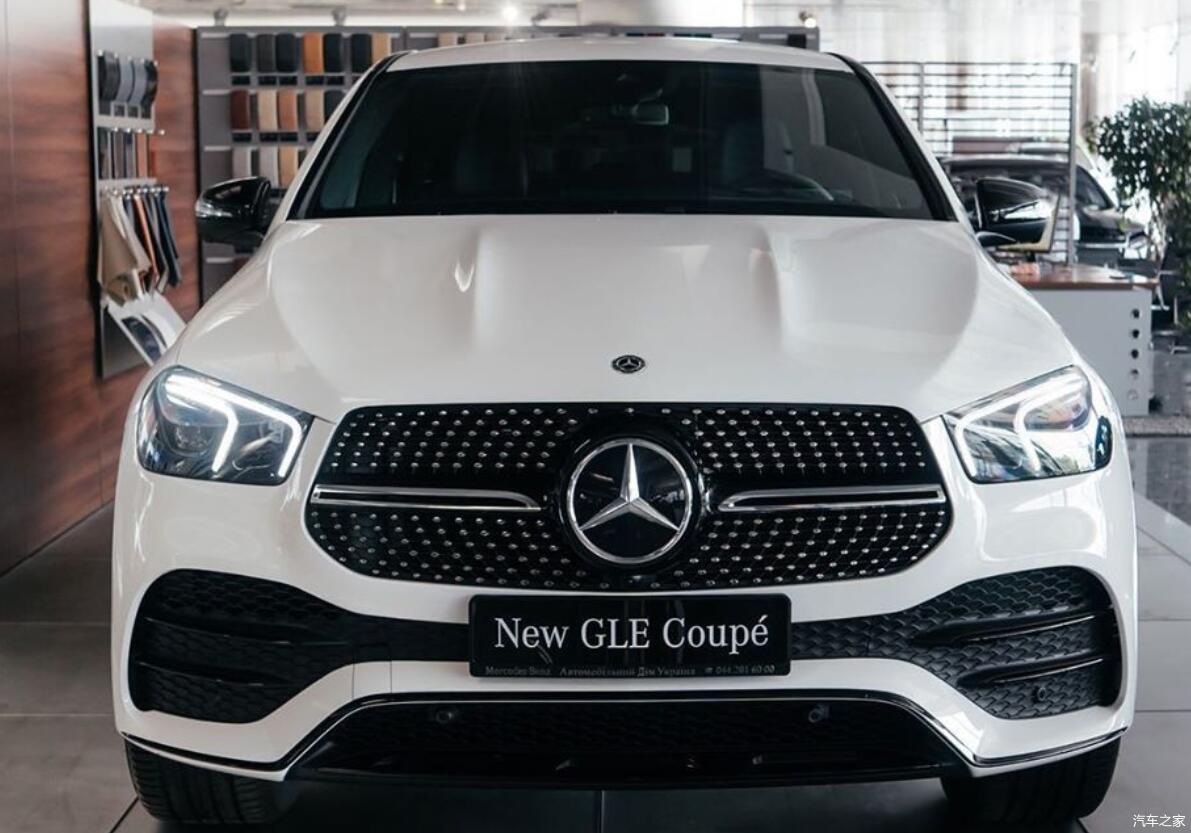 奔驰全新glecoupe实拍图曝光外观内饰依然具有高水准