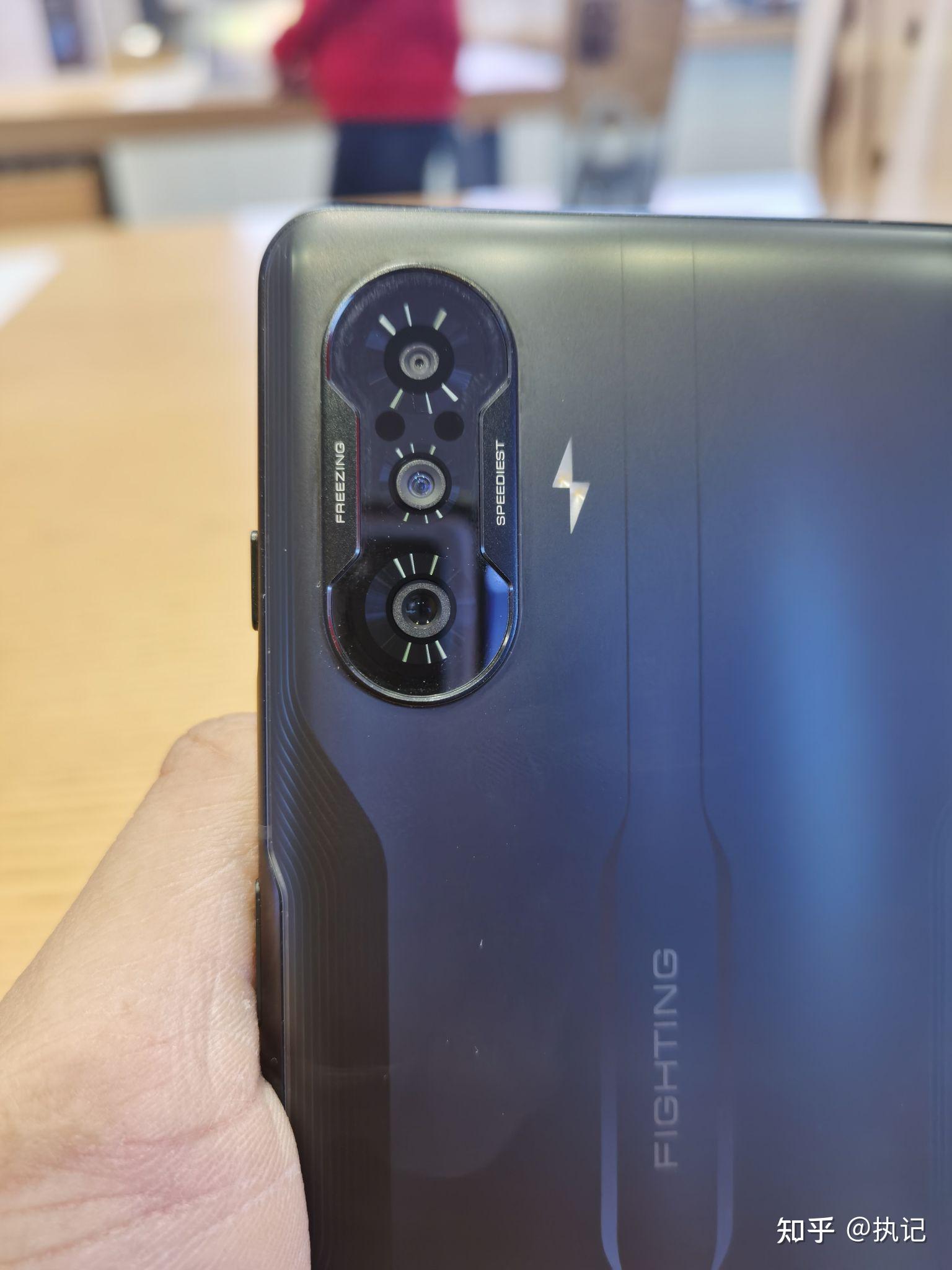 红米k40游戏增强版实机上手体验我们来聊聊