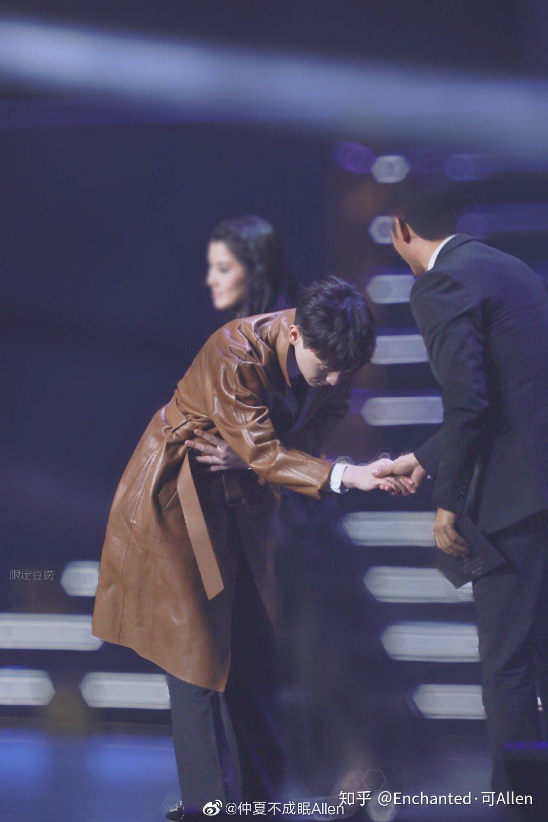 邓伦最优秀的偶像最美好的追星