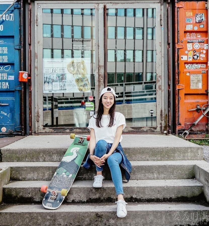 滑板女神高孝周po新照