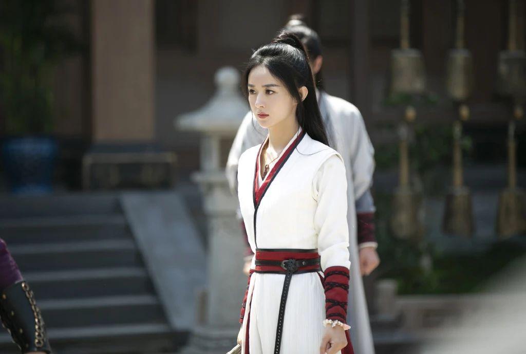 赵丽颖壁纸:周翡女侠英姿飒爽,她把角色演绎得可谓是淋漓尽致