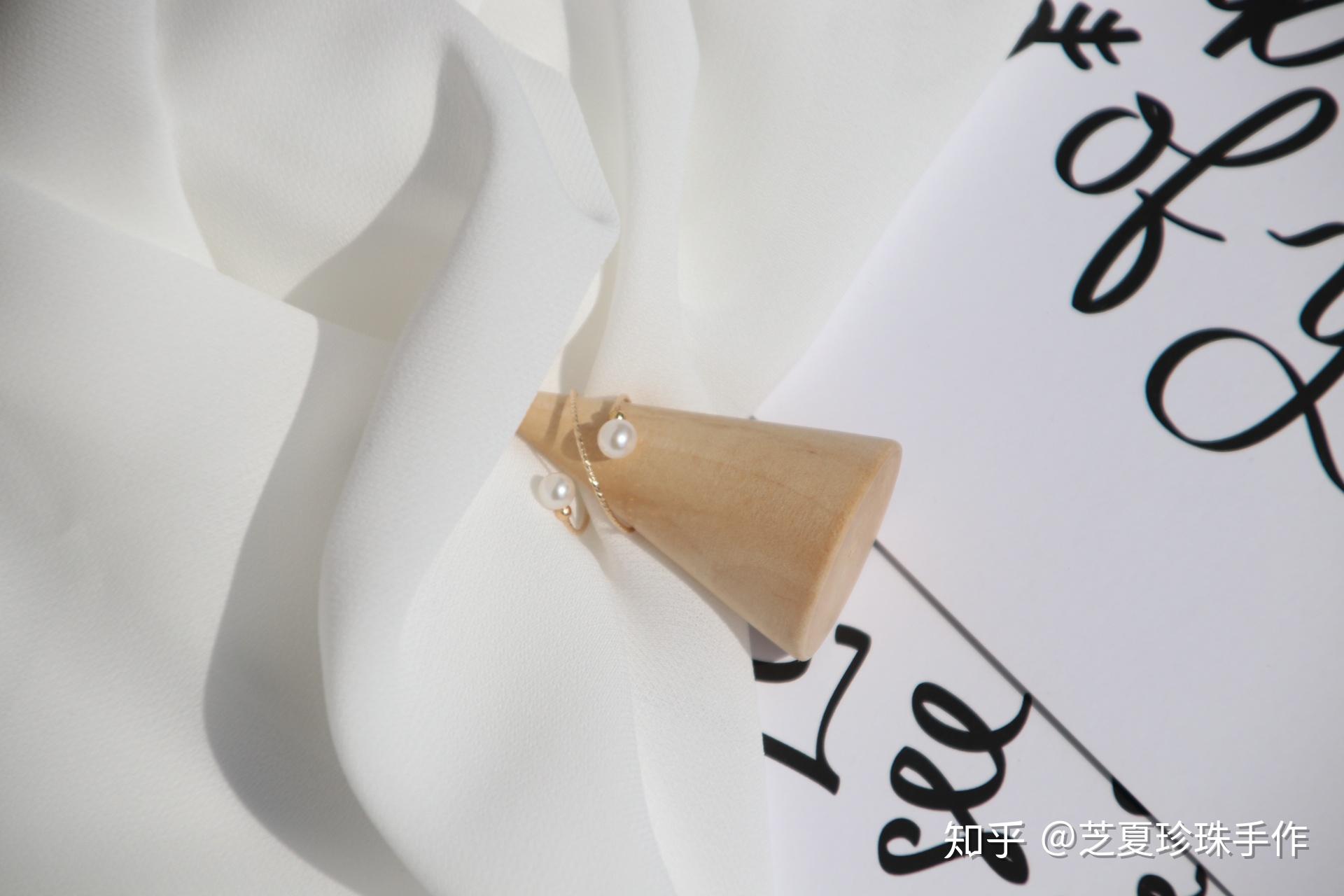 我是芝夏,珍珠手工爱好者,愿创造更多的美好.