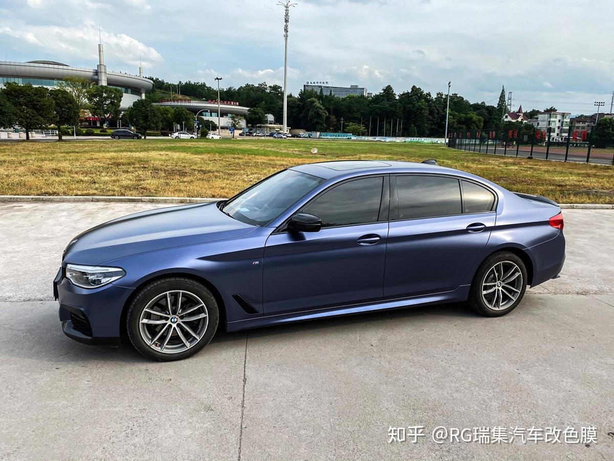 宝马5系车身改色电光午夜蓝rg瑞集改色膜浙江永康加盟