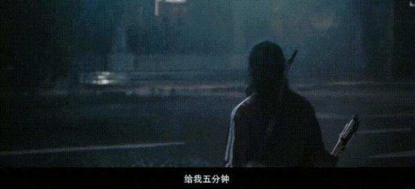 全网都在吹的“R级动作大片”，《火遮眼》到底值不值得看？