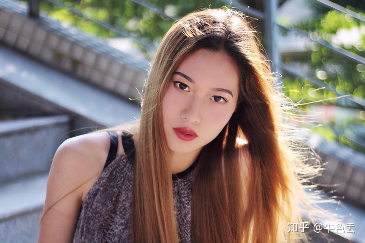 每天怎么和女生聊天啊 v2-e39eca0b73a01540626fc18f9769af87_r.jpg