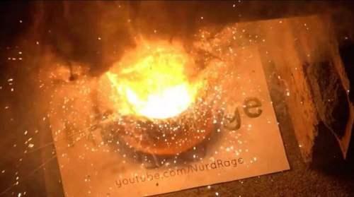 为什么空气中的面粉很容易爆炸面粉的燃点很低吗