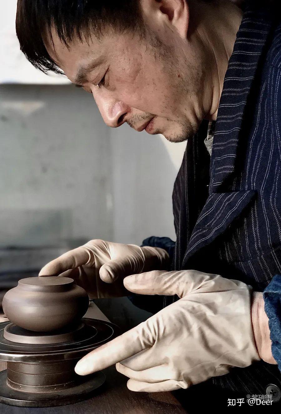 宜兴名家工艺美术师【沈秋伟】紫砂作品赏析-宜兴紫砂壶名人录