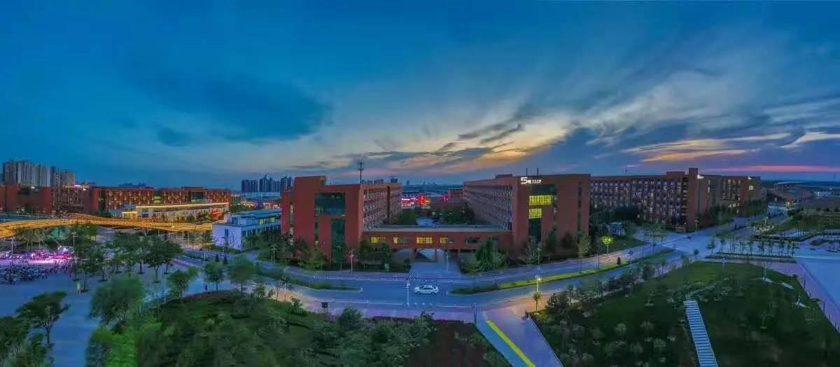 位于河北省石家庄市,是一所以传媒,艺术类专业为主,艺术学,文学,工学