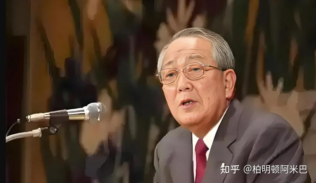 别再用努力骗自己!稻盛和夫:避开这3种无效内耗,努力才会变现