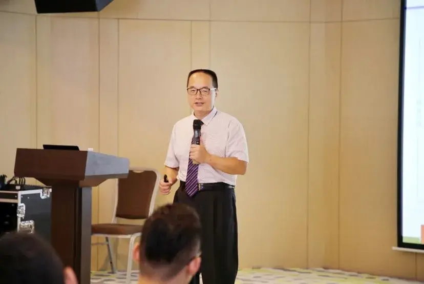 我听了在华为公司工作20年,"蓝军"队长,首批"蓝血十杰"获得者,孟庆祥