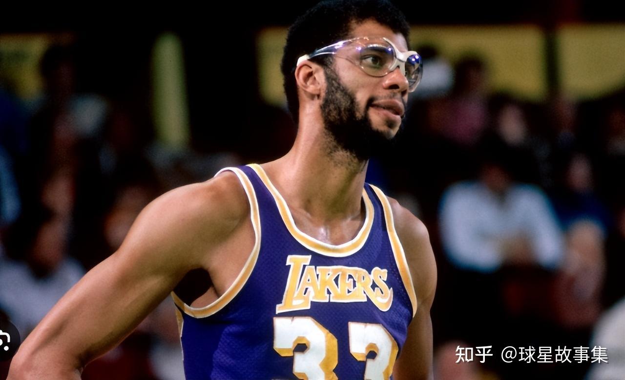 能攻善守!盘点nba史上十大全能中锋:约基奇第三 第一被严重低估