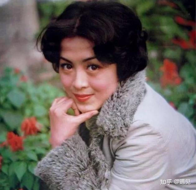 80年代当红女星陈肖依:与演员卢君离婚后,现在人生状况怎样?