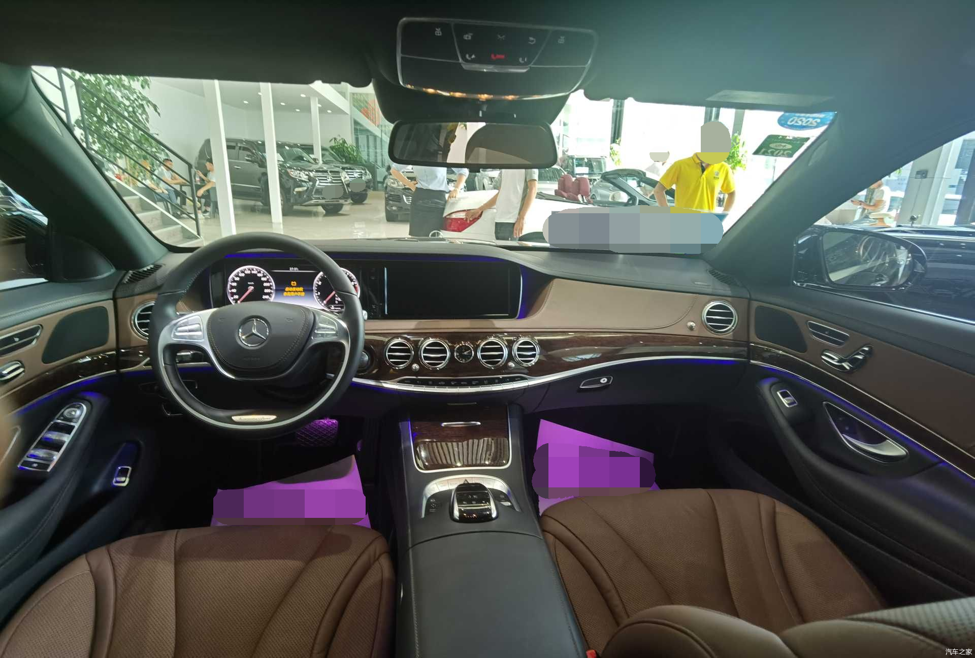 奔驰s320车主不开心,才开三万公里就贬值45万,二手豪车就是划算