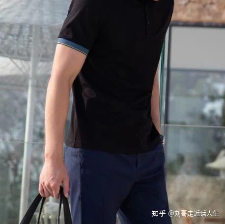高瘦中年男士在夏季如何穿搭才能打造高大帅气形象?