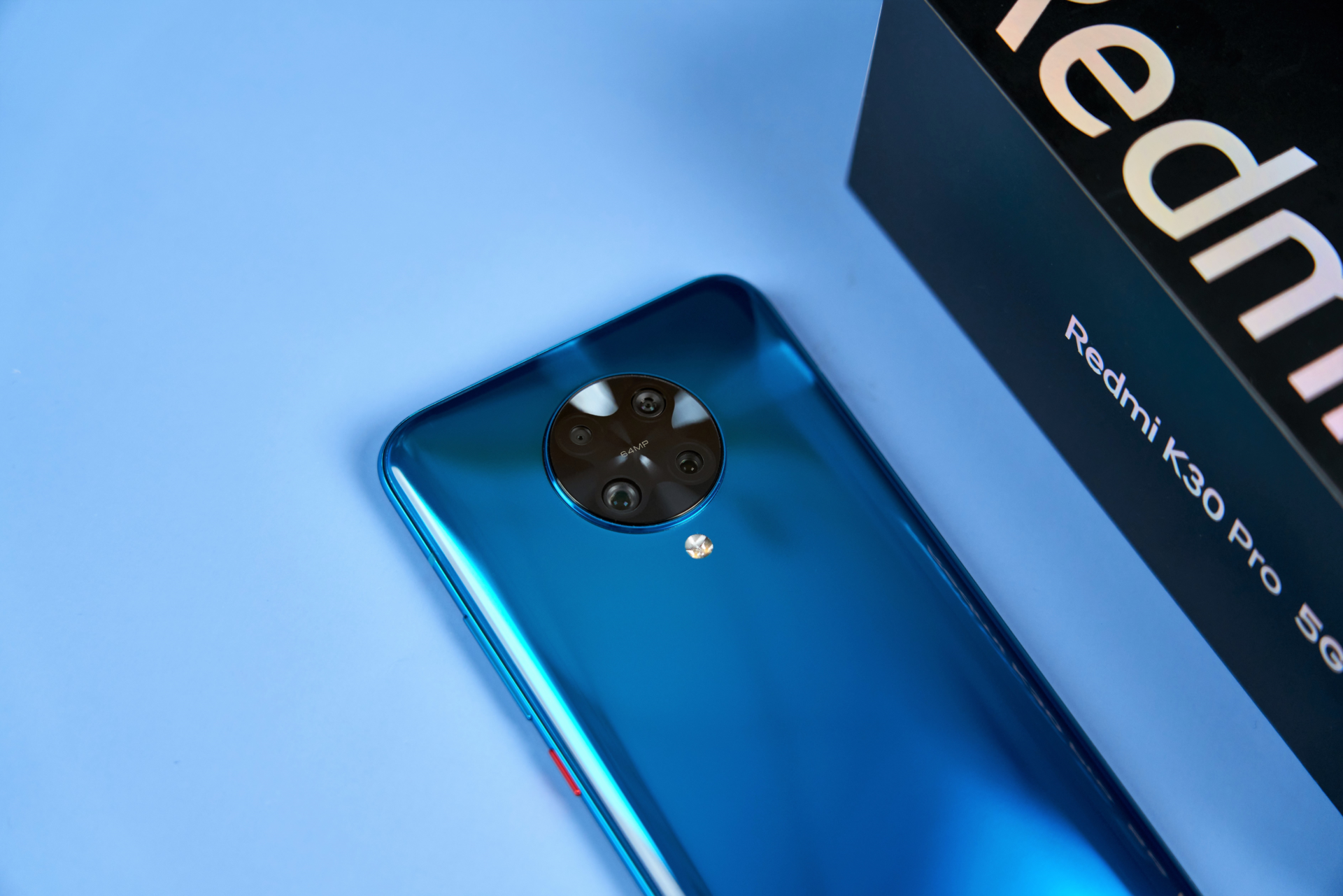 体验完最便宜的865旗舰redmik30pro我想给卢伟冰道歉