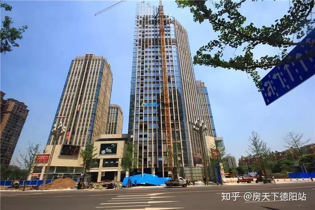 (图片来源于网络)2013年,德阳首个城市综合体上美广场正式开业,集餐饮