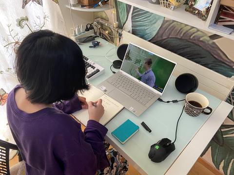 高中生主要用于学网课怎样选择笔记本电脑?