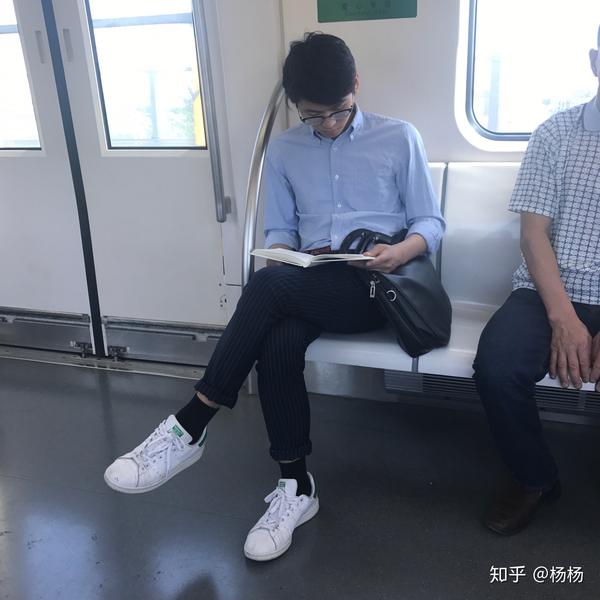 有哪张不知名的男生照片让你特别心动念念不忘珍藏至今,一直想知道他