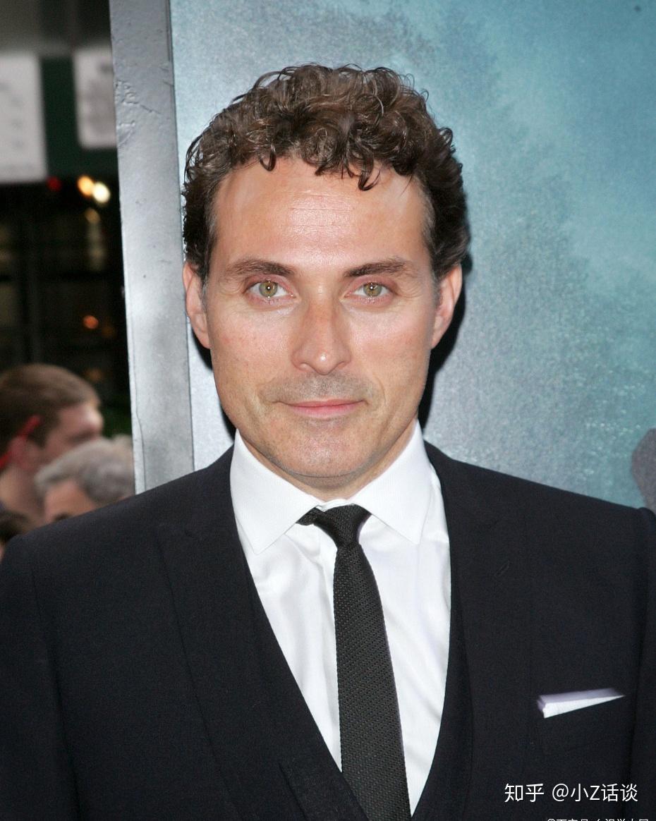 卢夫斯·塞维尔推荐指数:8星曲折紧凑的剧情节奏,以及浓厚的哲学味道