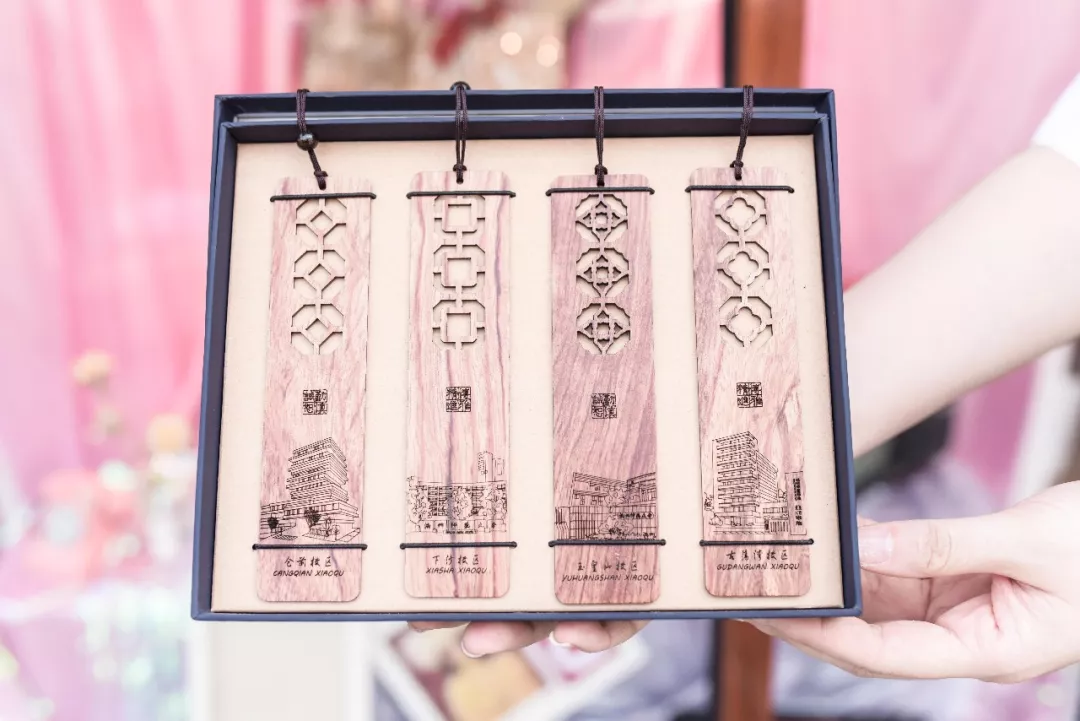 杭州高校居然出网红周边了？！100＋种时尚单品仅一天就卖断货！  第23张