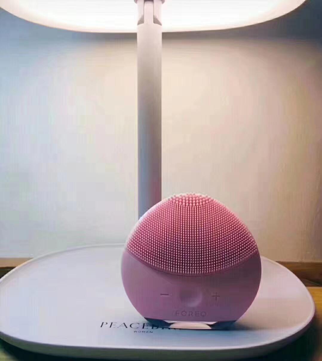 27岁 混油 毛孔粗大 黑头多 求解决?