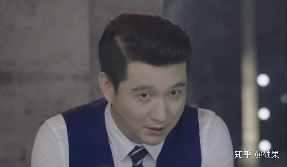 薛义能在邦尼最需要发牢骚,发泄的时候,去倾听,去陪伴了,她感觉自己被