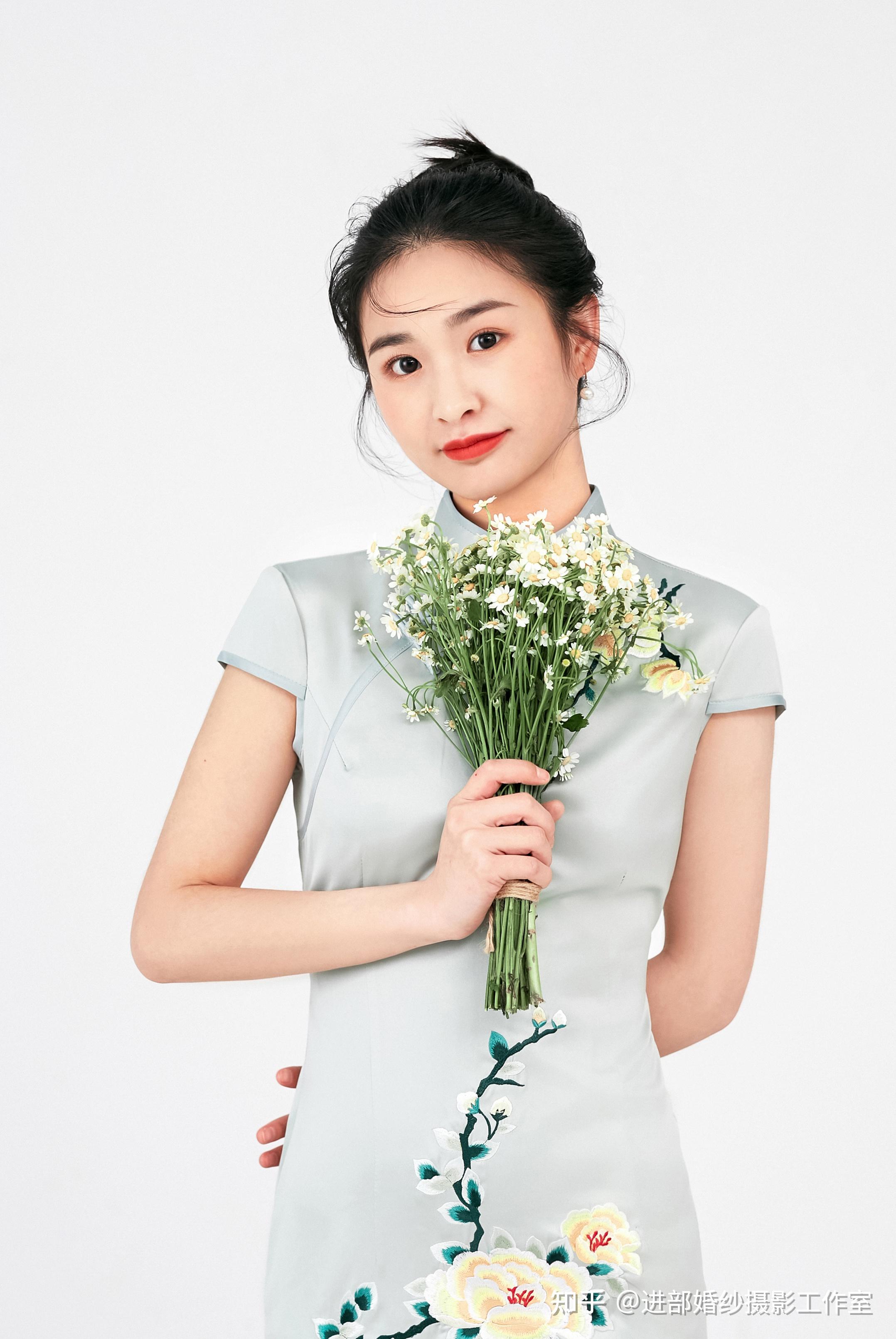 穿旗袍拍小清新婚纱照我是第一个吗