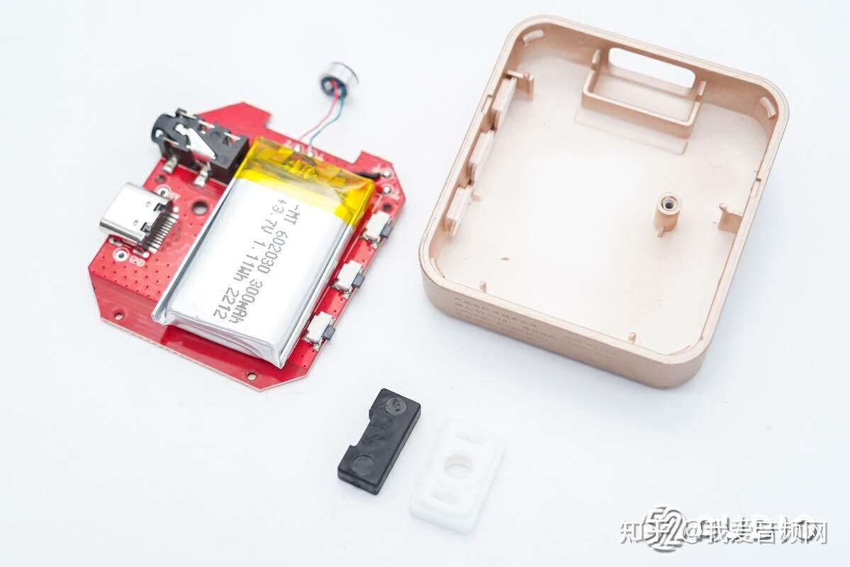 联想mc550无线领夹麦克风拆解,一拖二设计,广泛兼容即插即用 - 知乎