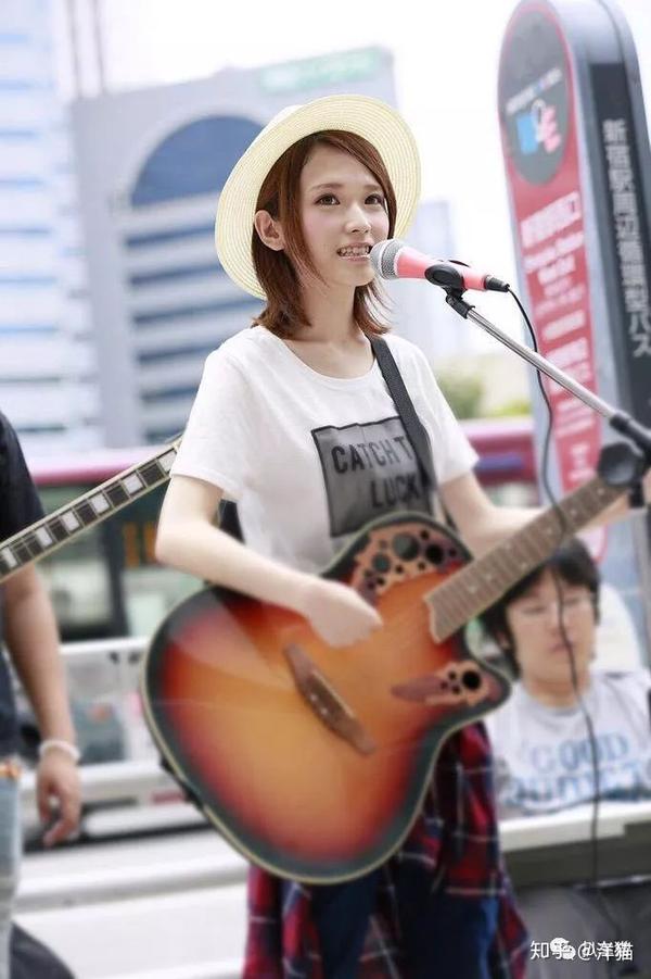 那个宣布出柜的女孩 椎名空英文名 太阳网络