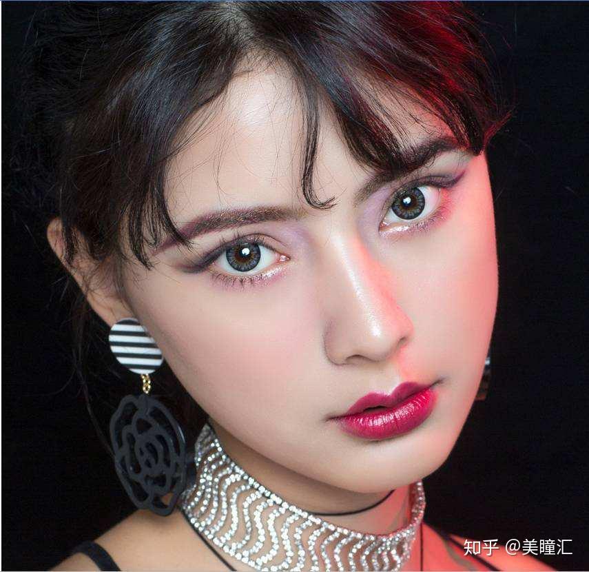 angelababy南笙张辛苑的秘密两板斧妆成日抛网红脸