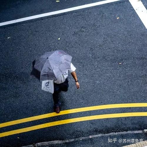 拍照如何取景选角度 v2-e723a037ee147c366106bc32355334b3_r.jpg