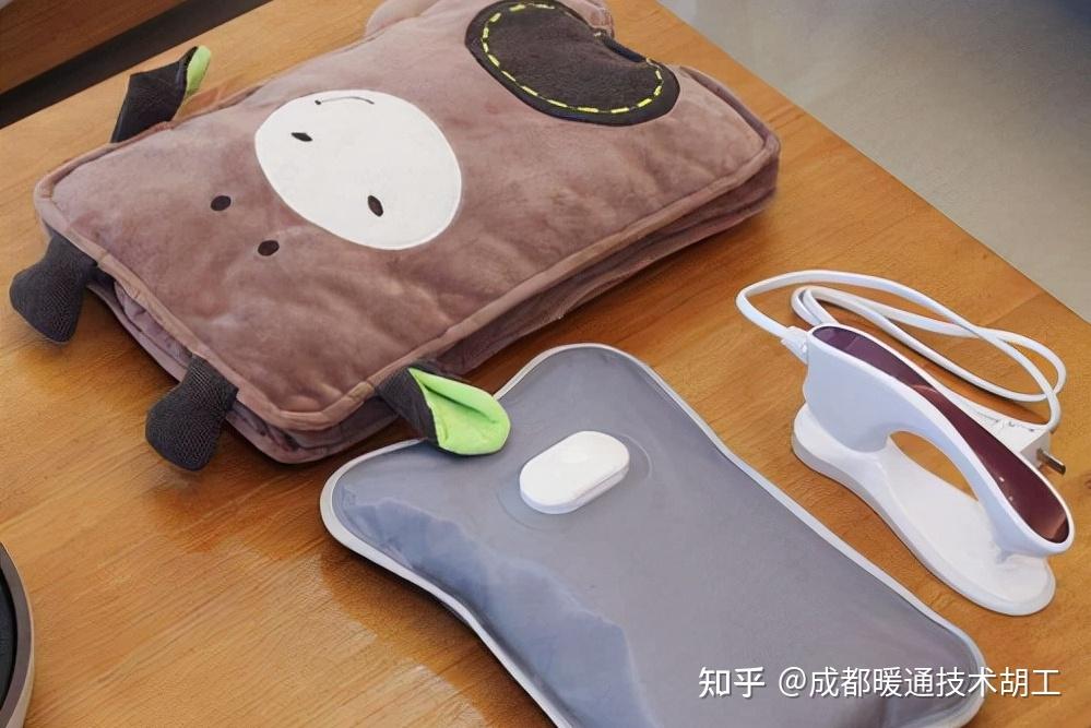 在冬季使用取暖小神器时一定要注意使用安全哦