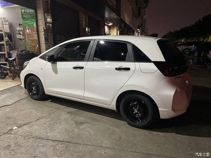 东莞提车第四代飞度818最低配版本,感受它的魅力 - 知乎