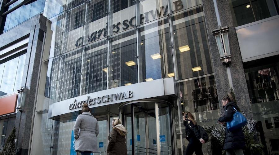美国券商零佣金大幕开启金融服务业进入流量时代