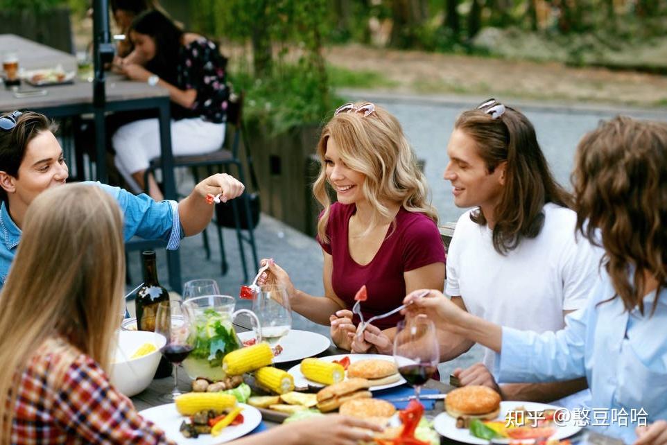 城市邻里关系发展现状分析 - 知乎
