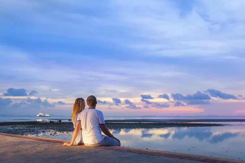 加拿大夫妻团聚移民问题解读和申请攻略