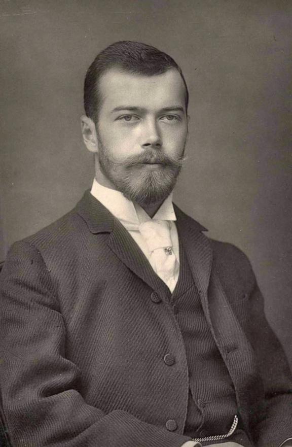 1900年代 摄影师max platz拍下的一位绅士以上两张皆为mr