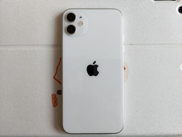 2022年了，还在用iPhone11 64G是一种什么体验？ - 知乎