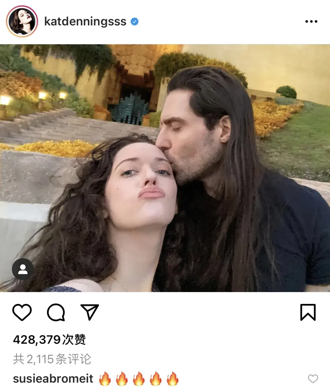 如何看待破产姐妹中的max订婚