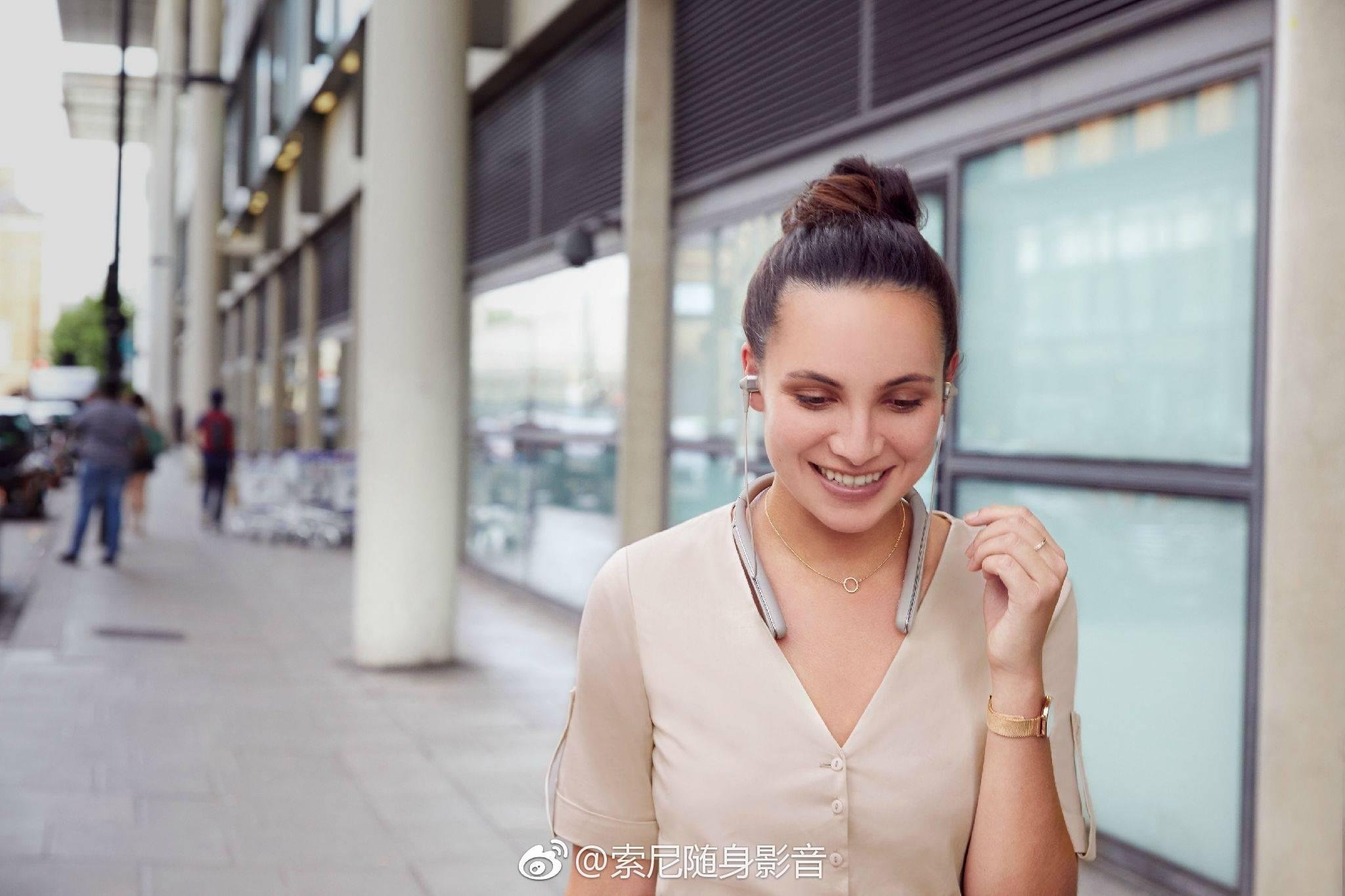 iphone是买beatsx好呢?还是索尼750BT呢?