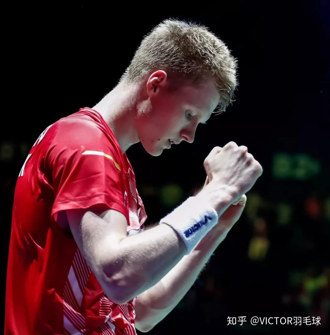 相信这样一个眼里有光心中有梦的安东森,会为我们奉