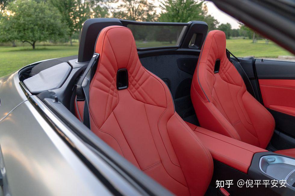 宝马z4敞篷车青年约会座驾