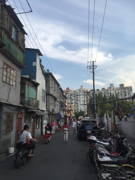 上海老街传奇90年代虹镇老街的流氓火拼